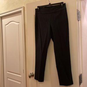 D.F.A. New York capri pants
